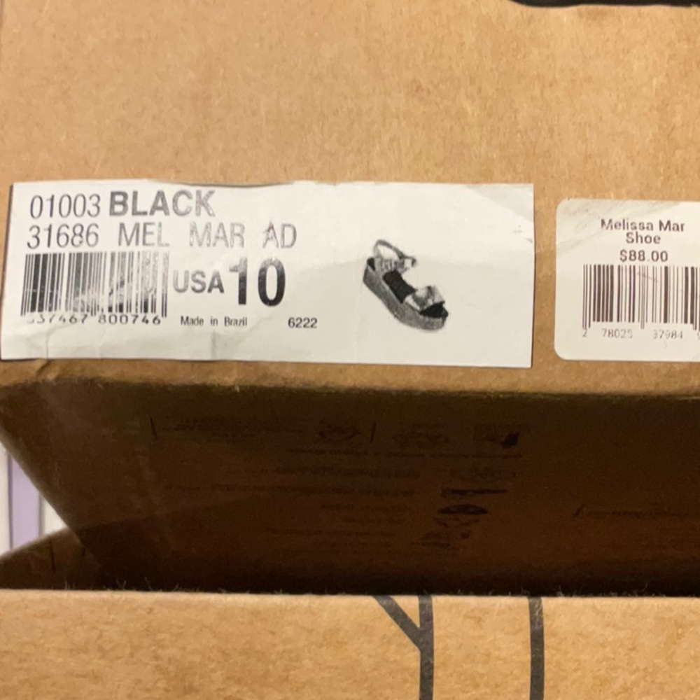 Melissa Women's Glossy Black Sandals - Picture 6 of 6
